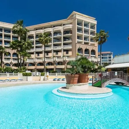 Vue Mer Vue Piscine *